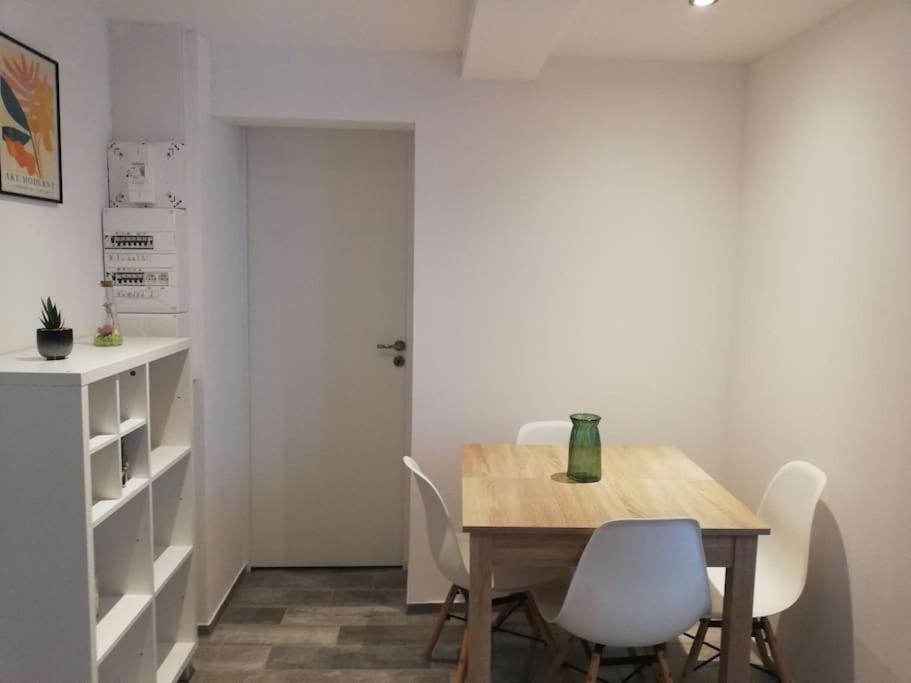 Appartement Avec Terrasse Entre Vignes, Balades, Alsace 게브윌러 외부 사진